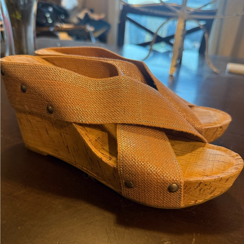 Lucky Brand Stylish Brown Wedge Sandals